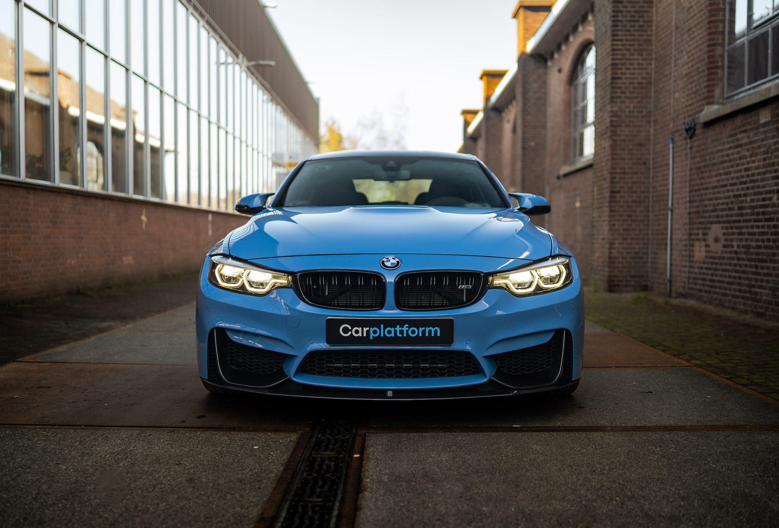 Content 16_content_image_1761147647866801923.jpg Import | Carplatform